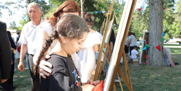 “Sülh aylığı” çərçivəsində “Gənclərlə mütaliə və melodiya” adlı kitab sərgisi təşkil olunub